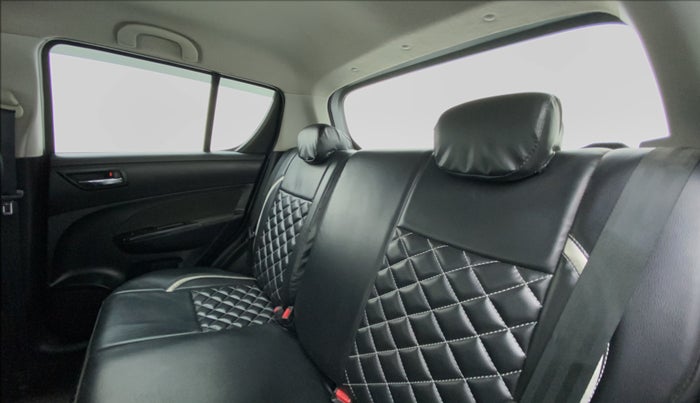 2015 Maruti Swift VXI D, Petrol, Manual, 58,489 km, Right Side Rear Door Cabin