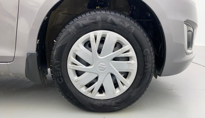 2015 Maruti Swift VXI D, Petrol, Manual, 58,489 km, Right Front Wheel