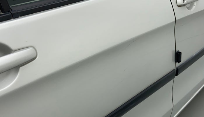 2020 Maruti Celerio VXI (O) CNG, CNG, Manual, 58,860 km, Right rear door - Minor scratches