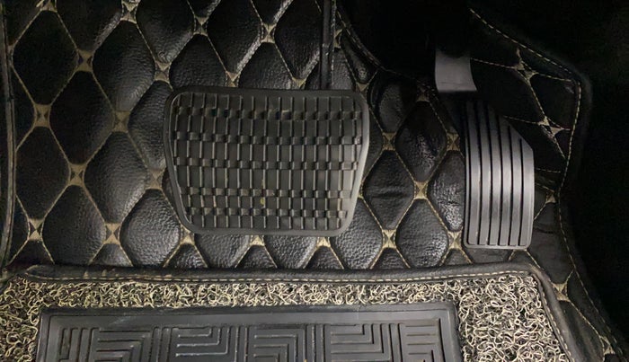 2023 Tata NEXON XMA PLUS SUNROOF PETROL, Petrol, Automatic, 13,296 km, Pedals