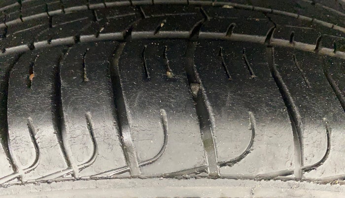 2017 Hyundai Creta SX (O) 1.6 DIESEL, Diesel, Manual, 89,134 km, Right Rear Tyre Tread