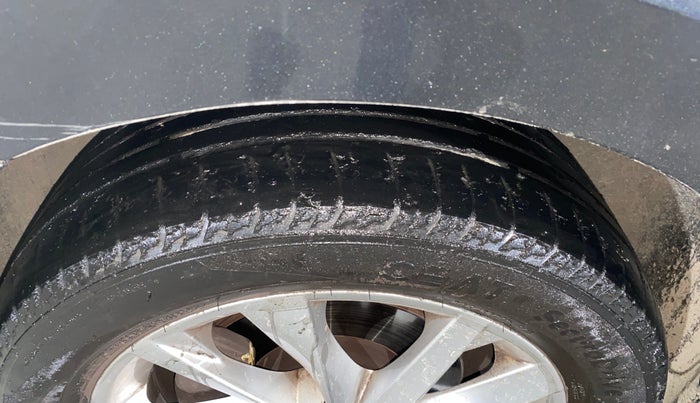 2022 Skoda SLAVIA AMBITION 1.0L TSI AT, Petrol, Automatic, 37,393 km, Left Front Tyre Tread