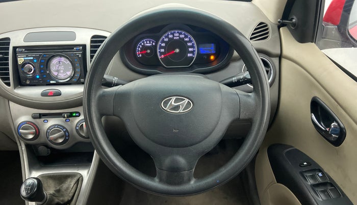 2012 Hyundai i10 MAGNA 1.1, Petrol, Manual, 69,732 km, Steering Wheel Close Up
