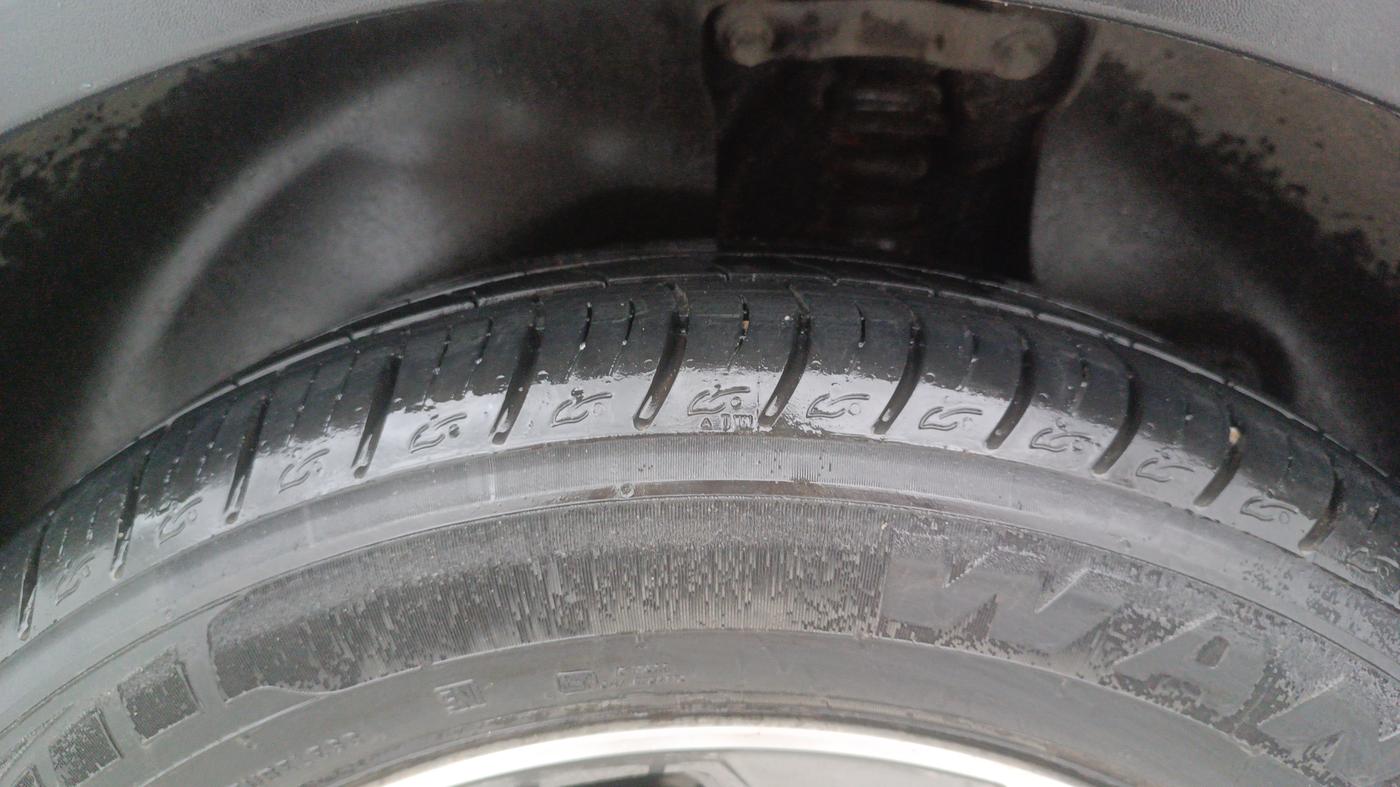 2017 Hyundai Creta SX PLUS AT 1.6 PETROL, Petrol, Automatic, 66,146 km, Left Rear Tyre Tread