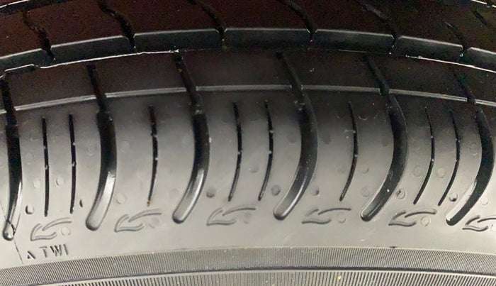 2020 Maruti S PRESSO VXI+, Petrol, Manual, 70,955 km, Left Rear Tyre Tread