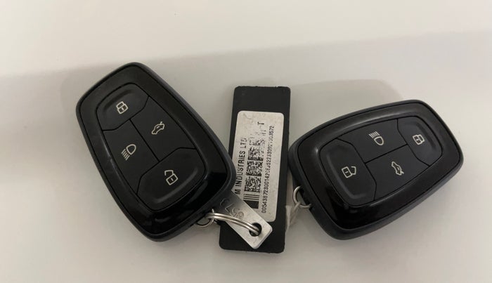 2021 Tata NEXON XZ PLUS PETROL, Petrol, Manual, 29,060 km, Key Close Up