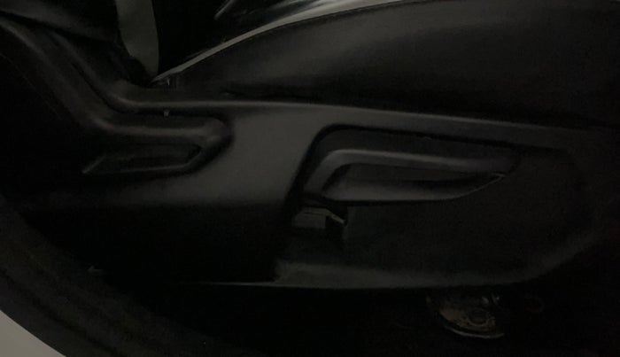 2021 Tata NEXON XZ PLUS PETROL, Petrol, Manual, 29,060 km, Driver Side Adjustment Panel