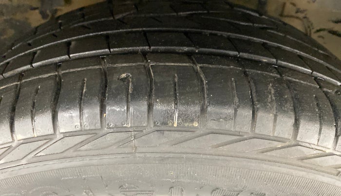 2020 Tata NEXON XZ+ 1.2, Petrol, Manual, 22,681 km, Right Front Tyre Tread