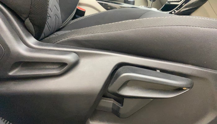 2022 Tata NEXON XZA PLUS (HS) PETROL, Petrol, Automatic, 25,883 km, Driver Side Adjustment Panel