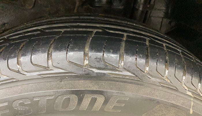 2022 Tata NEXON XZA PLUS (HS) PETROL, Petrol, Automatic, 25,883 km, Left Rear Tyre Tread