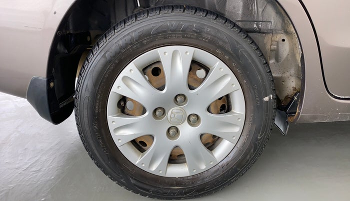 2013 Honda Amaze 1.2 SMT I VTEC, Petrol, Manual, 64,275 km, Right Rear Wheel