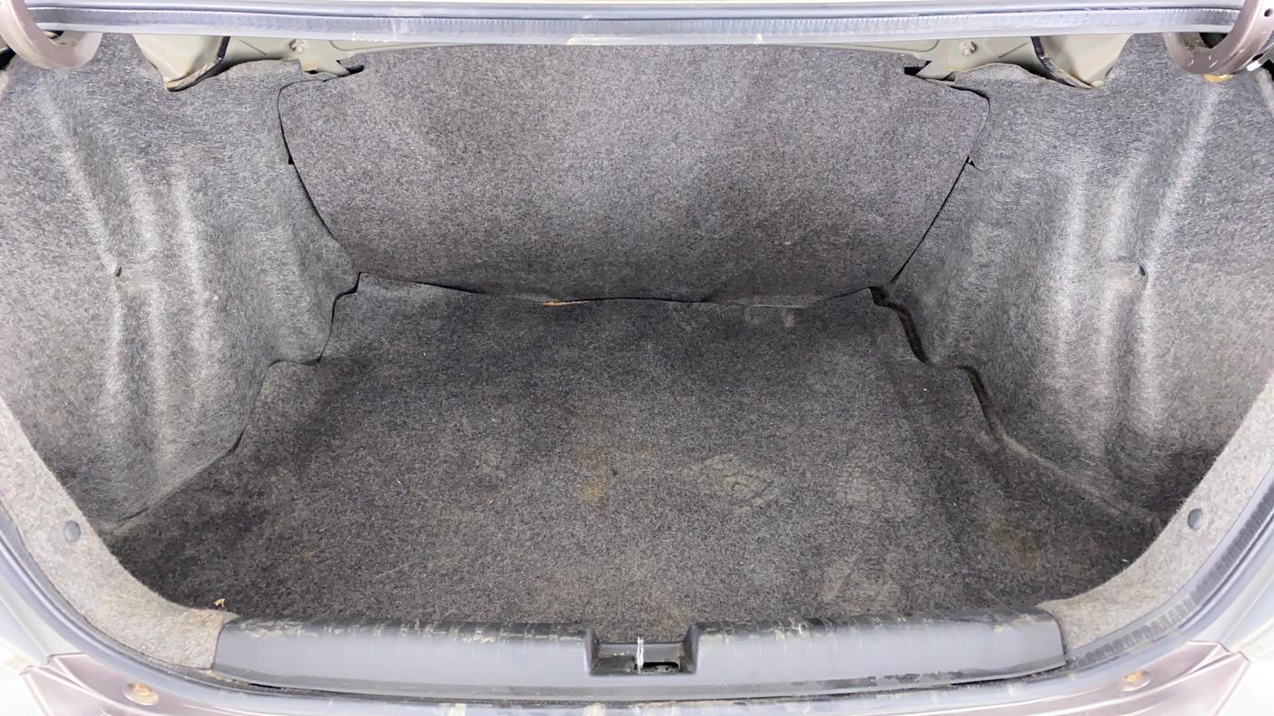 2013 Honda Amaze 1.2 SMT I VTEC, Petrol, Manual, 64,275 km, Boot Inside