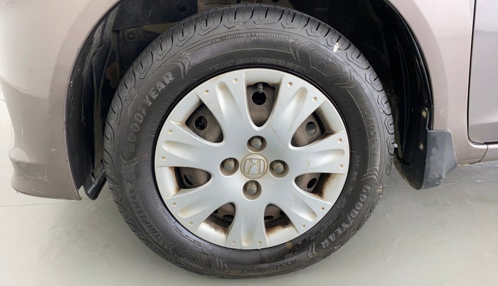 2013 Honda Amaze 1.2 SMT I VTEC, Petrol, Manual, 64,275 km, Left Front Wheel