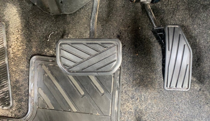 2022 Maruti Swift ZXI AMT, Petrol, Automatic, 31,362 km, Pedals