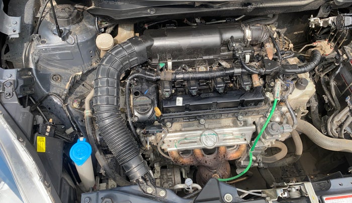 2022 Maruti Swift ZXI AMT, Petrol, Automatic, 31,362 km, Engine View - Right