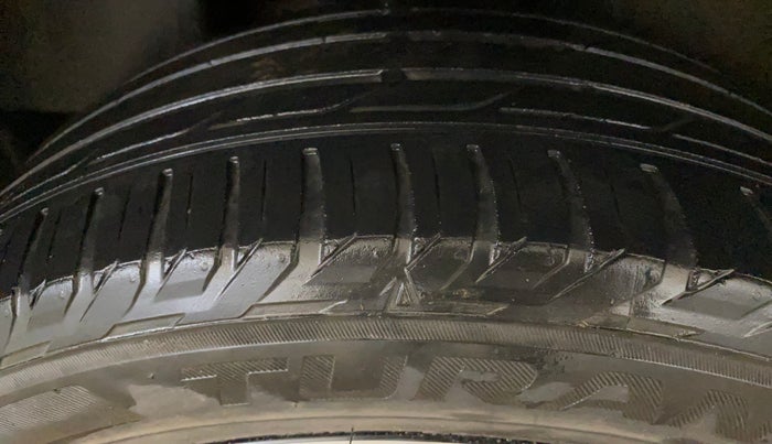 2021 Jeep Compass LIMITED (O) 2.0 DIESEL 4X4 AT, Diesel, Automatic, 41,696 km, Right Rear Tyre Tread