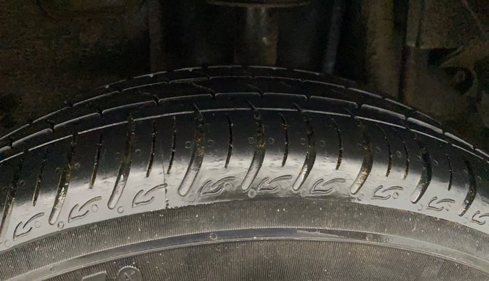 2022 Tata Tiago XT (O) PETROL, Petrol, Manual, 2,819 km, Left Rear Tyre Tread