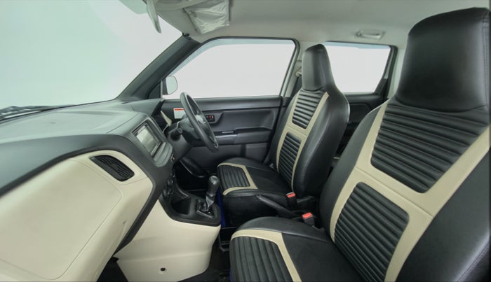 2021 Maruti New Wagon-R 1.0 Lxi (o) cng, CNG, Manual, 33,883 km, Right Side Front Door Cabin