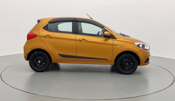 2016 Tata Tiago XT 1.2 REVOTRON, Petrol, Manual, 37,650 km, Right Side View