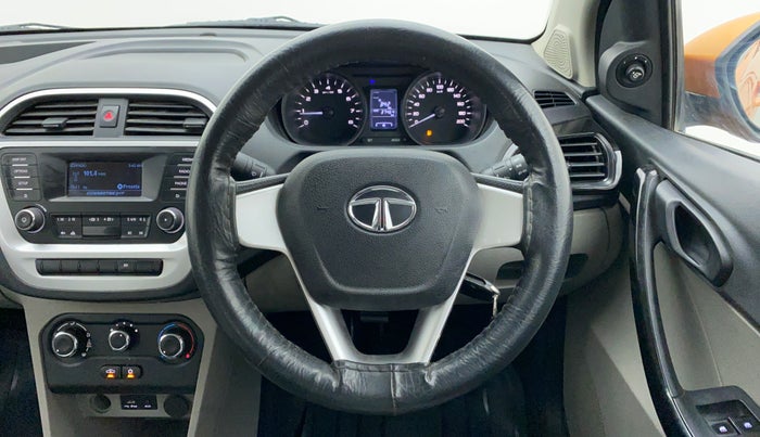 2016 Tata Tiago XT 1.2 REVOTRON, Petrol, Manual, 37,650 km, Steering Wheel Close Up