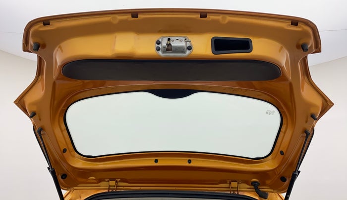 2016 Tata Tiago XT 1.2 REVOTRON, Petrol, Manual, 37,650 km, Boot Door Open