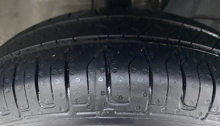2020 Maruti New Wagon-R LXI 1.0 L, Petrol, Manual, 47,198 km, Right Front Tyre Tread