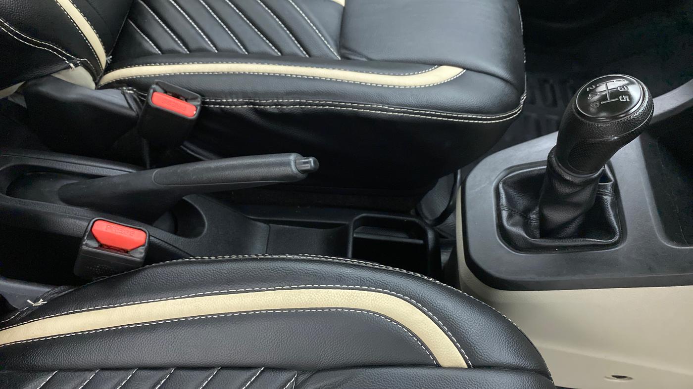 2020 Maruti New Wagon-R LXI 1.0 L, Petrol, Manual, 47,198 km, Gear Lever