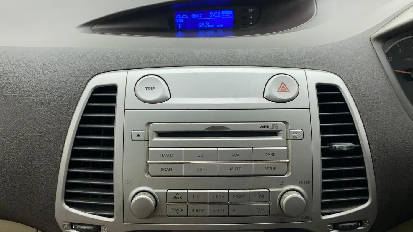 2010 Hyundai i20 MAGNA (O) 1.2, Petrol, Manual, 65,702 km, Infotainment System