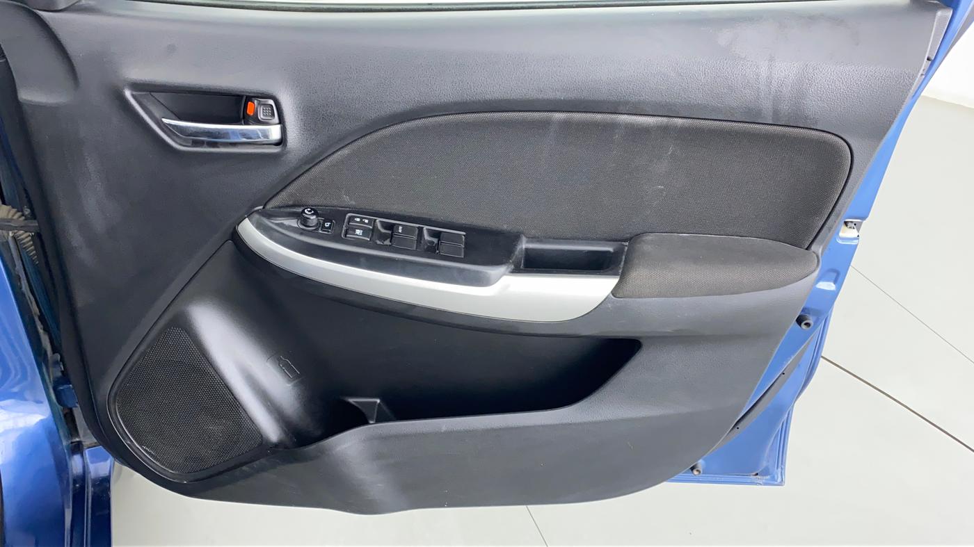 2018 Maruti Baleno DELTA PETROL 1.2, Petrol, Manual, 27,623 km, Driver Side Door Panels Control