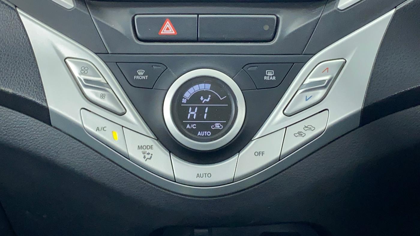 2018 Maruti Baleno DELTA PETROL 1.2, Petrol, Manual, 27,623 km, Automatic Climate Control
