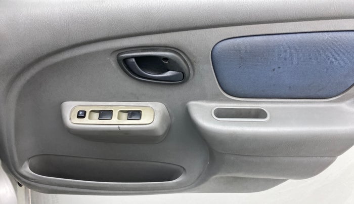2013 Maruti Alto K10 VXI, Petrol, Manual, 62,715 km, Driver Side Door Panels Control
