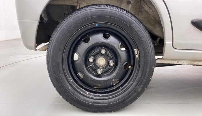 2013 Maruti Alto K10 VXI, Petrol, Manual, 62,715 km, Right Rear Wheel