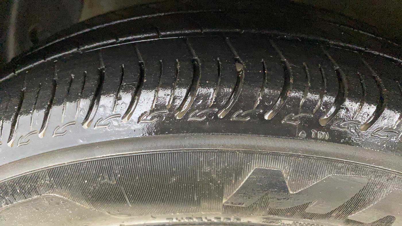 2015 Hyundai Grand i10 ASTA AT 1.2 KAPPA VTVT, Petrol, Automatic, 78,356 km, Left Front Tyre Tread