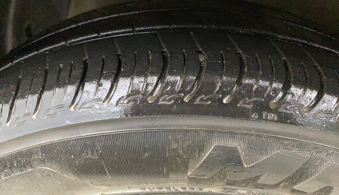 2015 Hyundai Grand i10 ASTA AT 1.2 KAPPA VTVT, Petrol, Automatic, 78,356 km, Left Front Tyre Tread