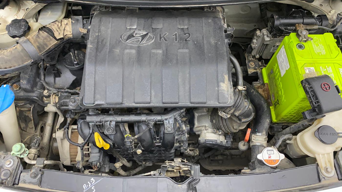 2015 Hyundai Grand i10 ASTA AT 1.2 KAPPA VTVT, Petrol, Automatic, 78,356 km, Engine View