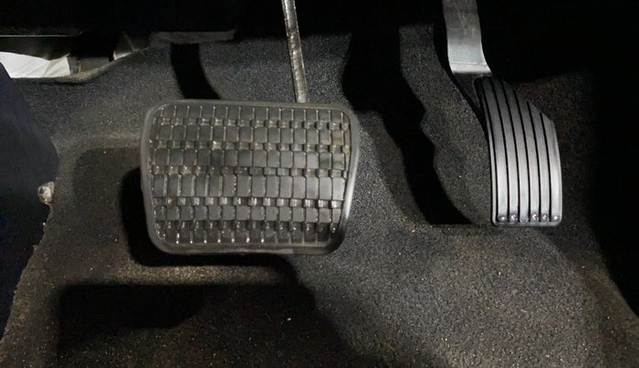 2025 Tata ALTROZ Accomplished Plus S Petrol 6DCT, Petrol, Automatic, 831 km, Pedals