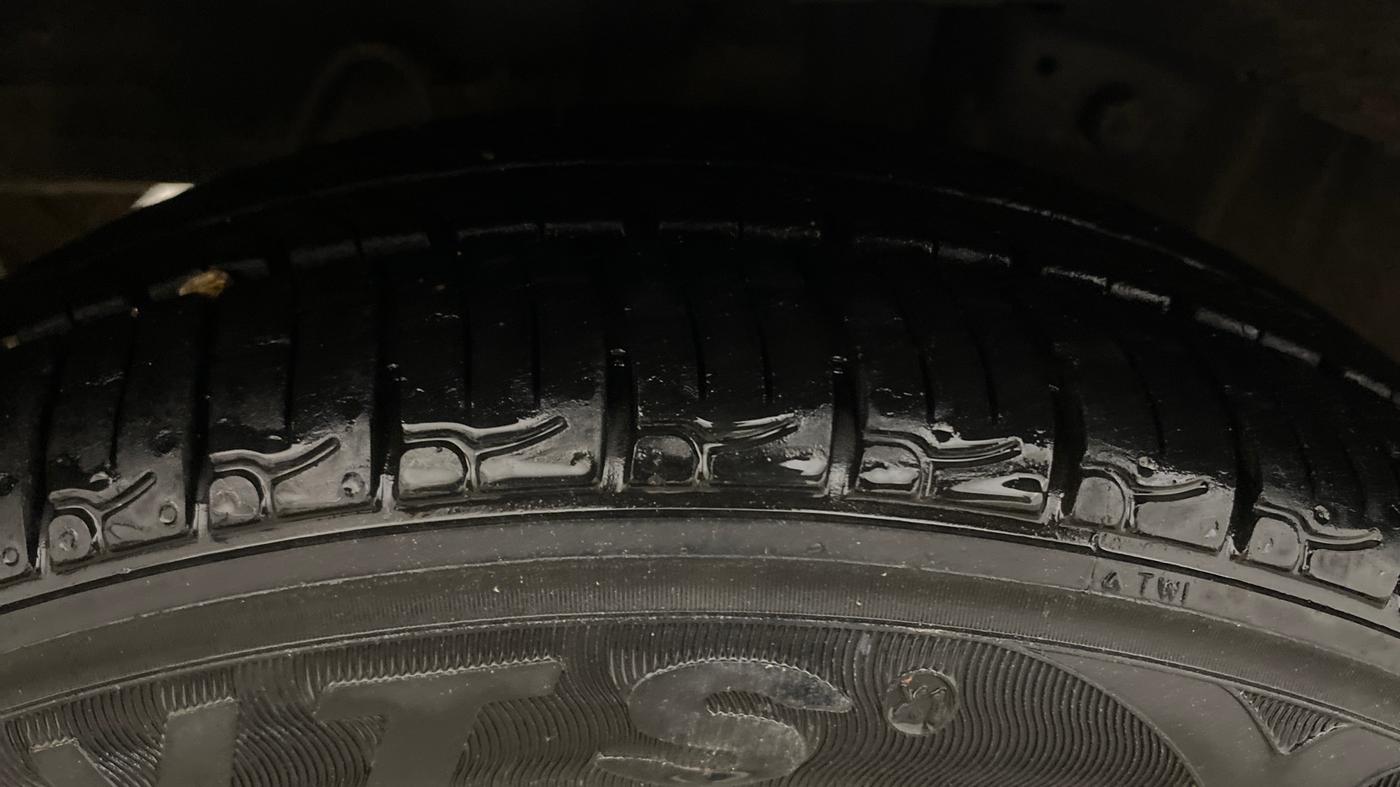 2018 Hyundai Eon SPORTZ, Petrol, Manual, 69,193 km, Right Rear Tyre Tread