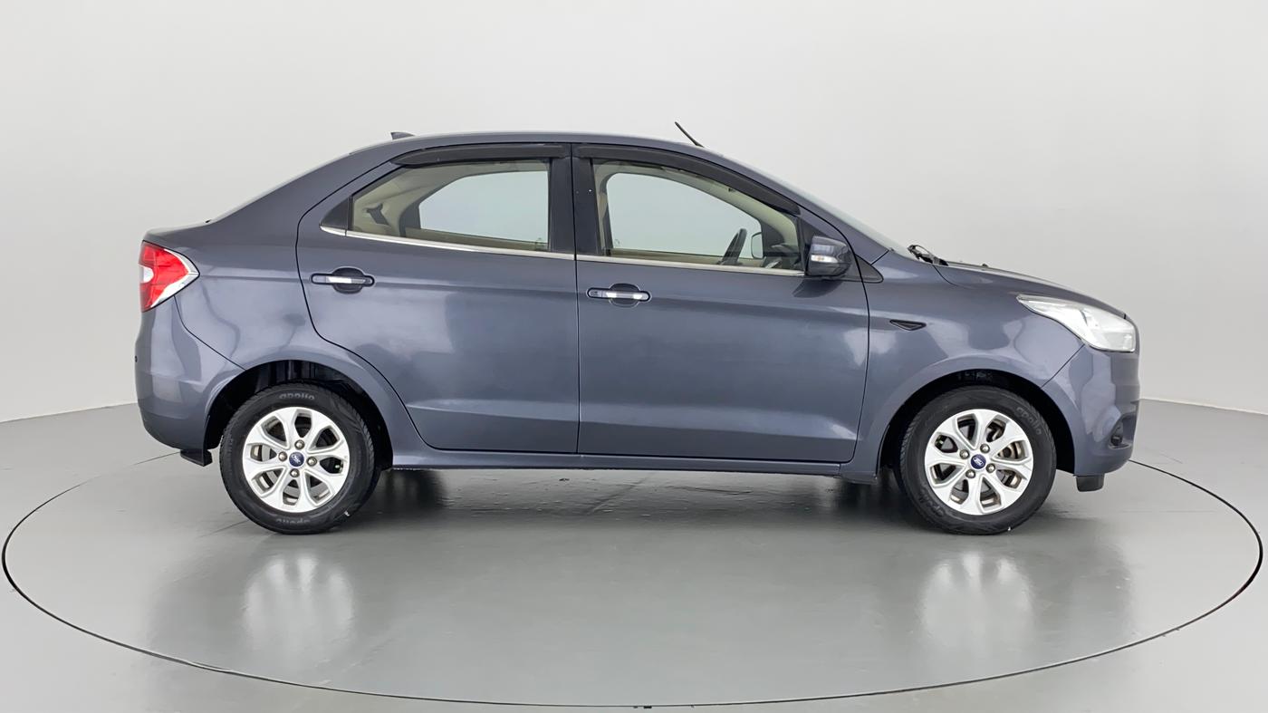 2018 Ford Figo Aspire 1.2 TITANIUM PETROL, Petrol, Manual, 33,815 km, Right Side View