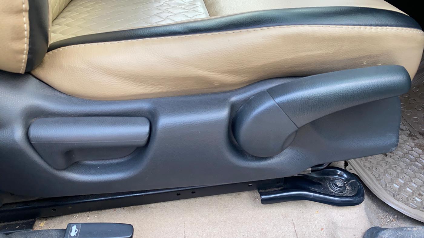 2017 Honda City 1.5L I-VTE V CVT, Petrol, Automatic, 56,822 km, Driver Side Adjustment Panel