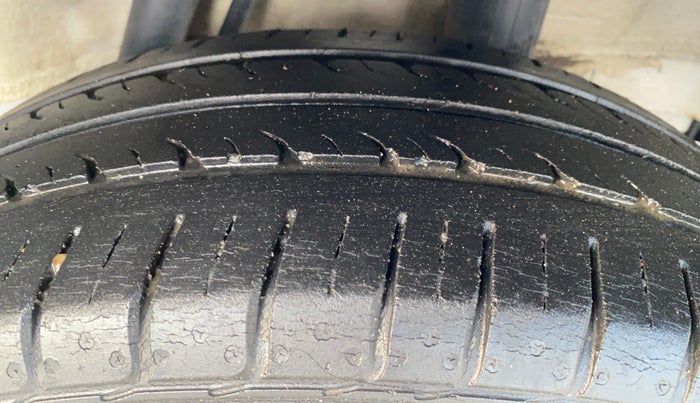 2017 Honda City 1.5L I-VTE V CVT, Petrol, Automatic, 56,720 km, Left Rear Tyre Tread