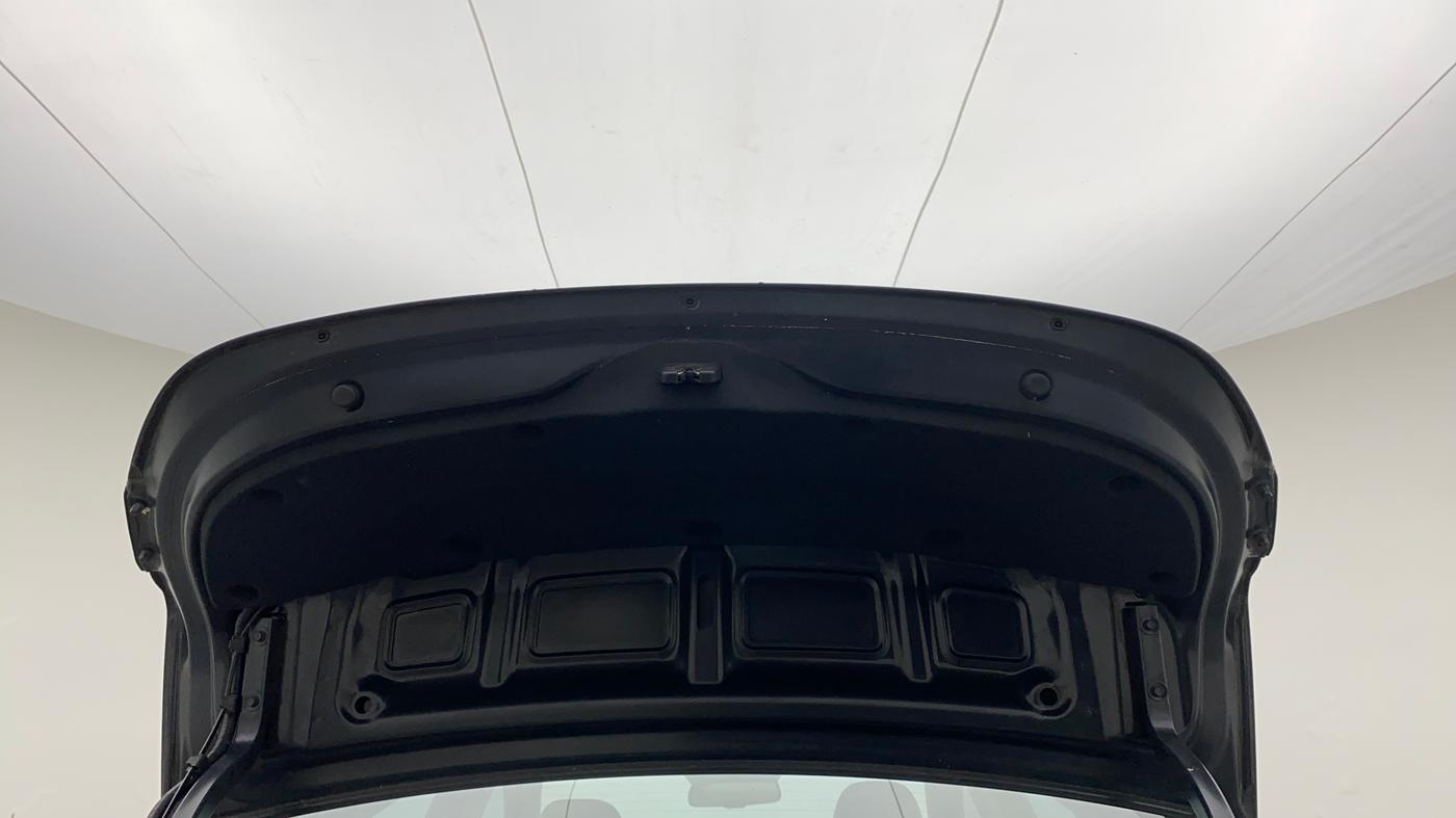 2018 Hyundai Verna 1.6 CRDI SX + AT, Diesel, Automatic, 38,821 km, Boot Door Open