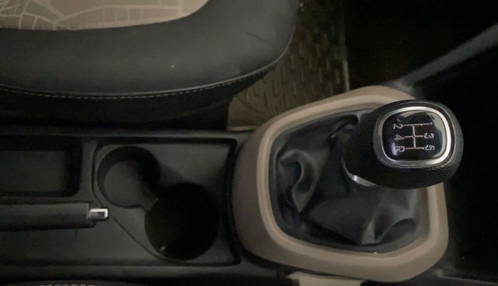 2014 Hyundai Grand i10 SPORTZ 1.2 KAPPA VTVT, Petrol, Manual, 17,274 km, Gear Lever