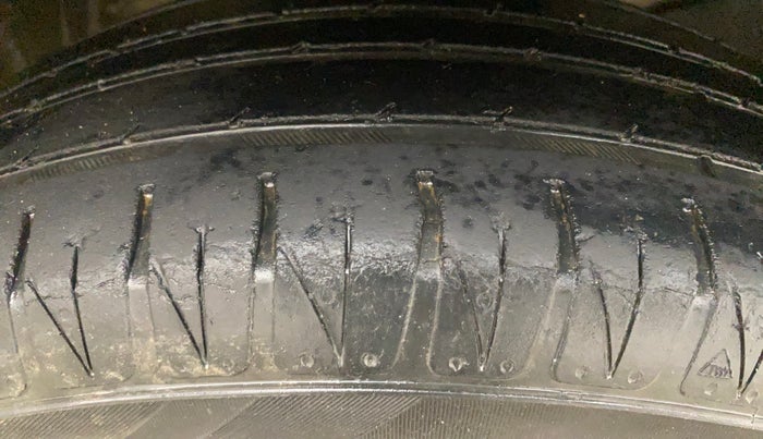 2018 Honda Amaze 1.2L I-VTEC V, Petrol, Manual, 83,522 km, Right Front Tyre Tread