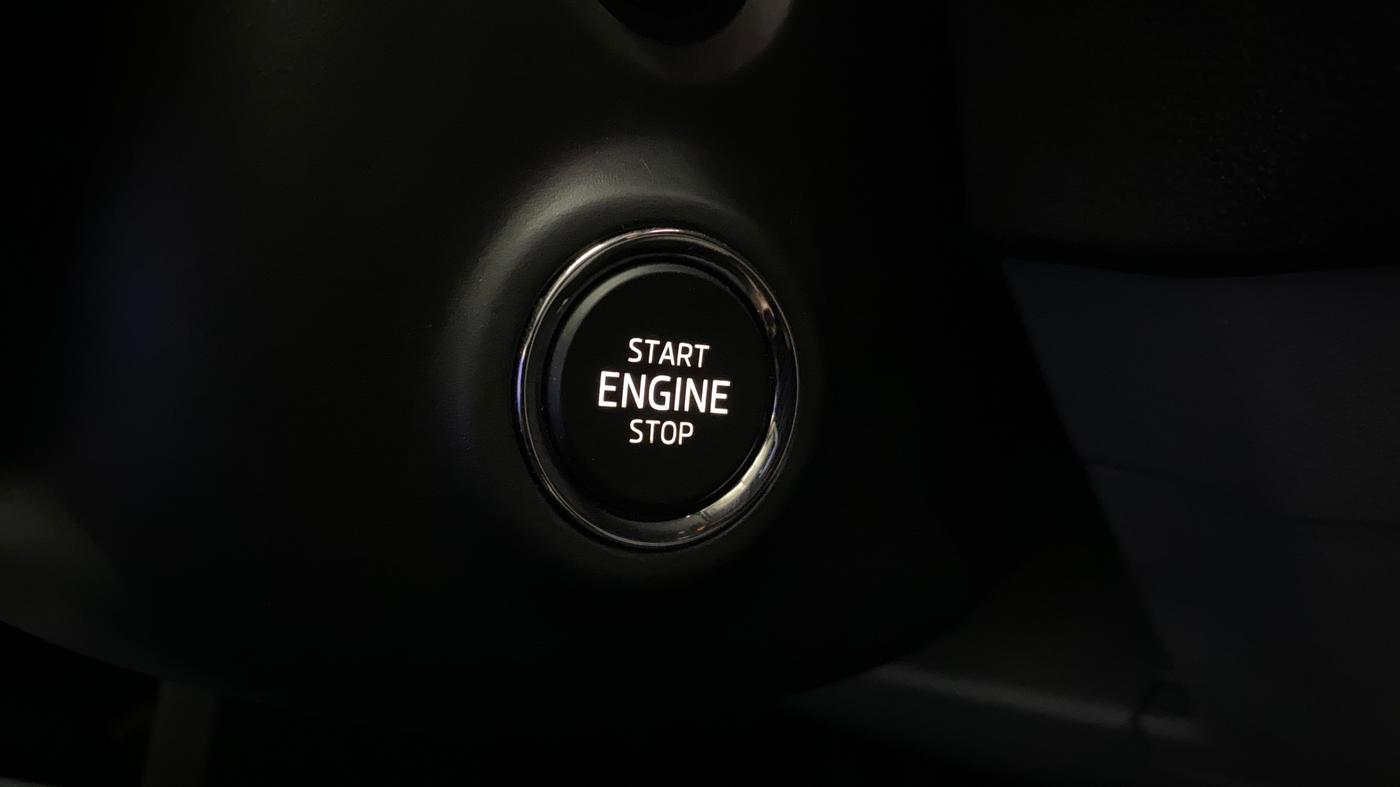 2021 Skoda KUSHAQ STYLE 1.0L TSI AT, Petrol, Automatic, 26,533 km, Keyless Start/ Stop Button