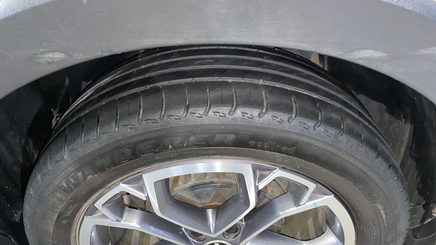 2021 Skoda KUSHAQ STYLE 1.0L TSI AT, Petrol, Automatic, 26,533 km, Left Rear Tyre Tread