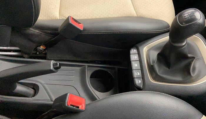 2019 Hyundai NEW SANTRO SPORTZ 1.1, Petrol, Manual, 16,641 km, Gear Lever