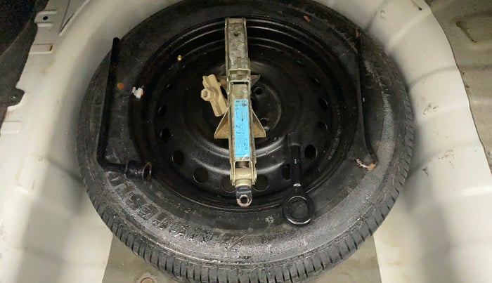 2015 Hyundai Verna FLUIDIC 4S 1.6 VTVT S, Petrol, Manual, 52,816 km, Spare Tyre