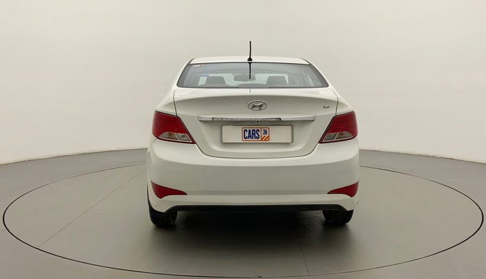 2015 Hyundai Verna FLUIDIC 4S 1.6 VTVT S, Petrol, Manual, 52,816 km, Back/Rear