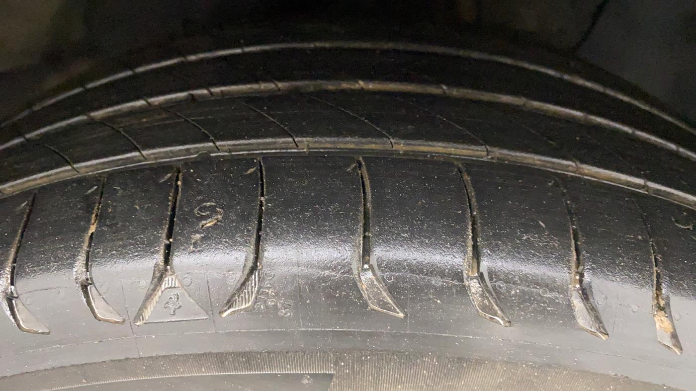 2018 Hyundai Verna 1.6 VTVT SX (O) AT, Petrol, Automatic, 39,051 km, Right Front Tyre Tread