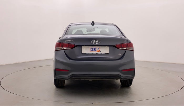 2018 Hyundai Verna 1.6 VTVT SX (O) AT, Petrol, Automatic, 39,051 km, Back/Rear